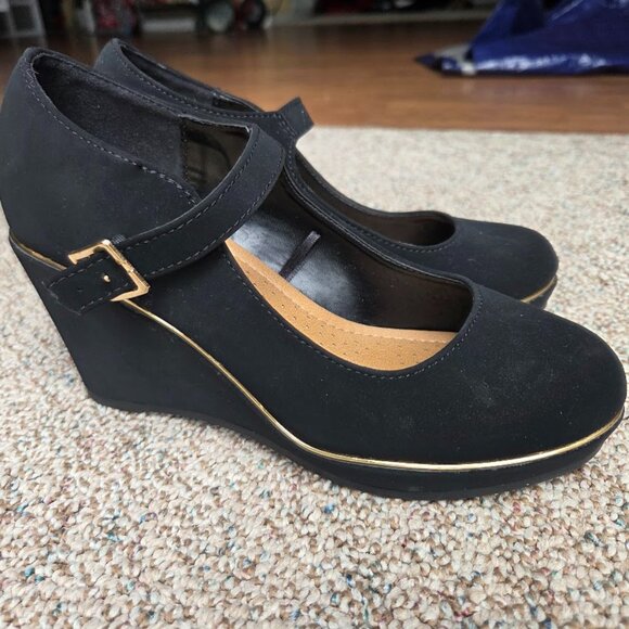 Elegant Andiamo Mary Jane Wedge - size 5.5 - NEW - Picture 2 of 5